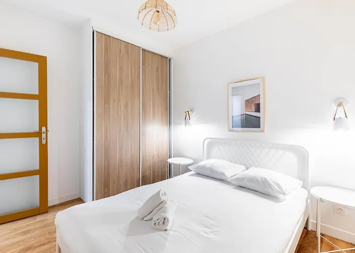 Guestready - Cozy Parisian Escape For 2 アパート パリ